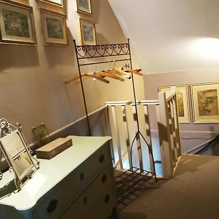 A Vol D'oiseau Проживание в семье